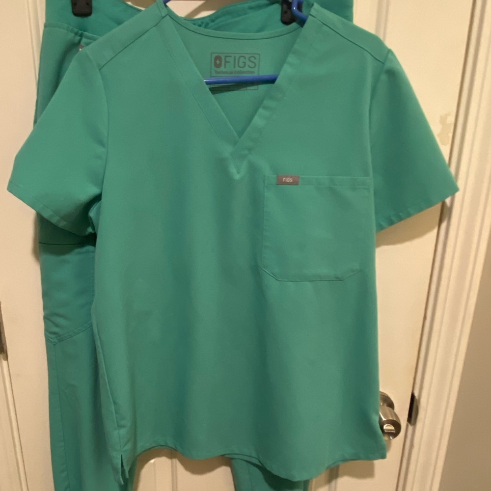 Figs original release surgical green Catarina EUC